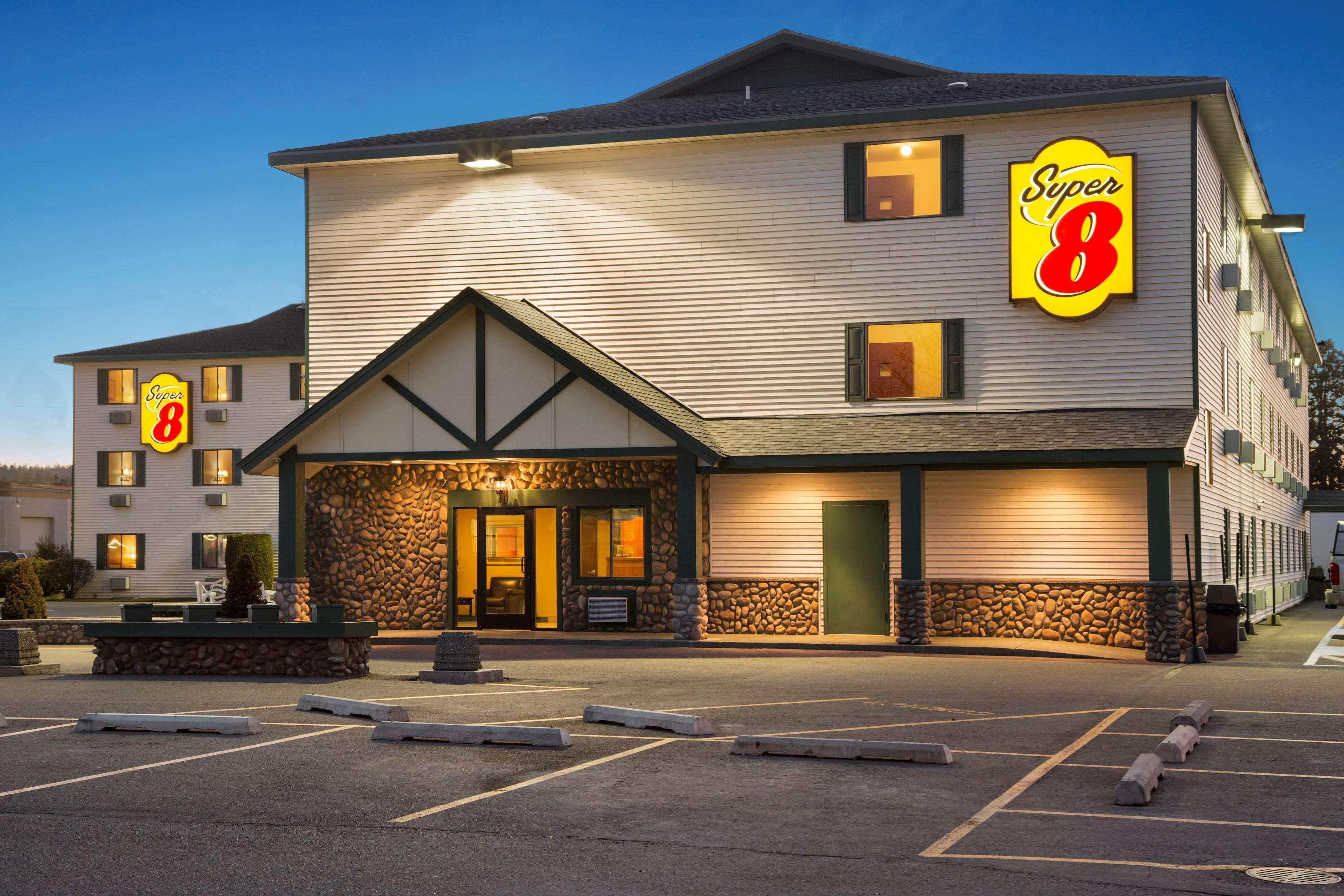 Super 8 By Wyndham Coeur D'Alene Motel Eksteriør bilde