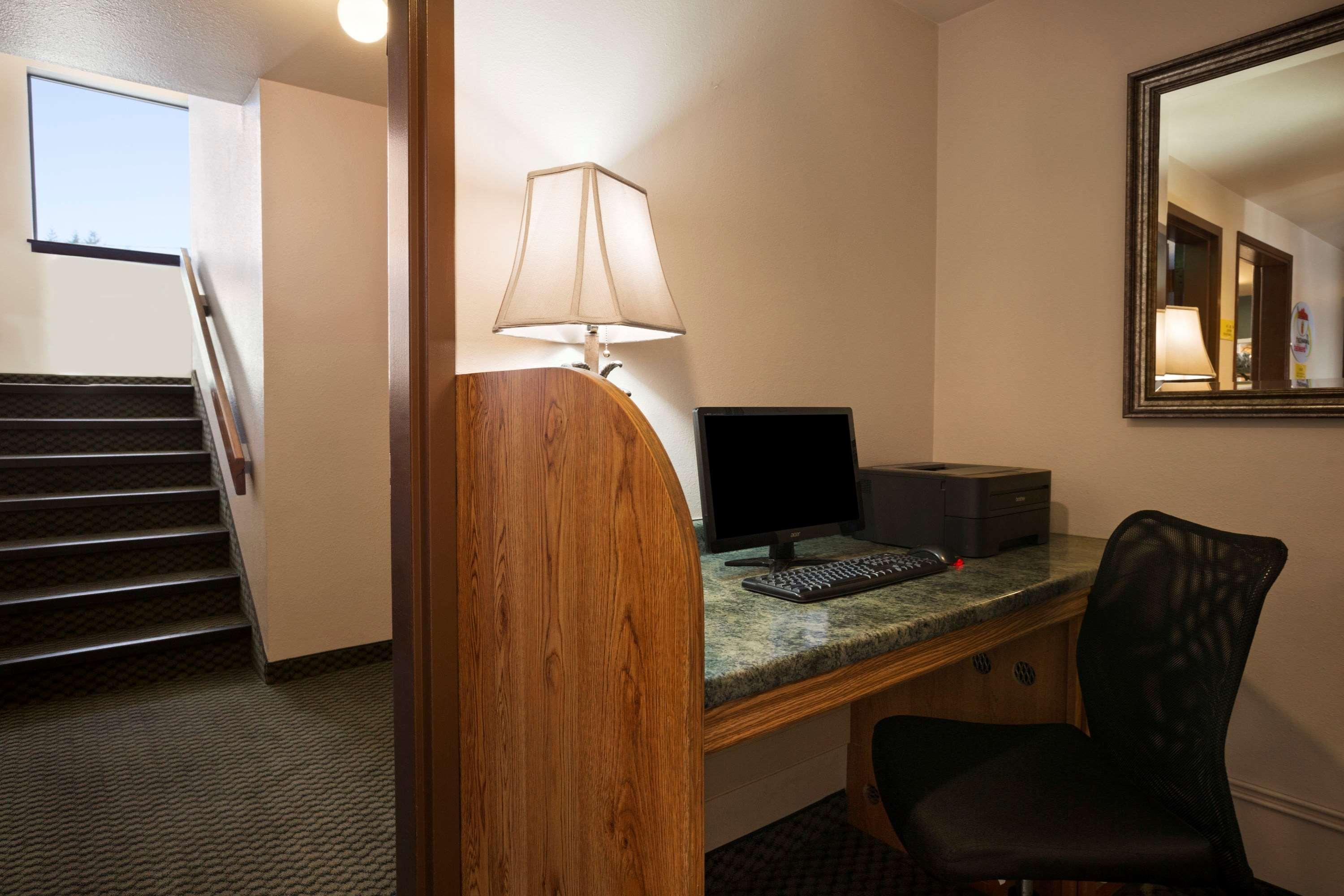 Super 8 By Wyndham Coeur D'Alene Motel Eksteriør bilde